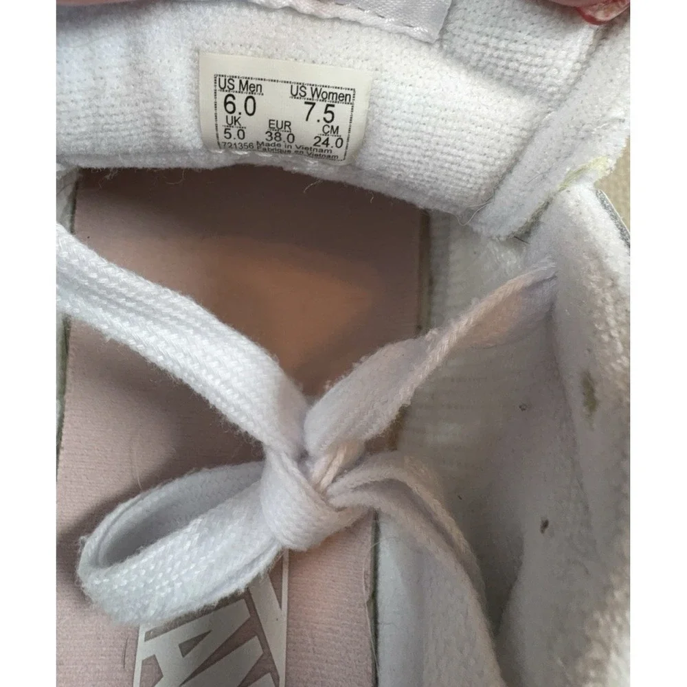 Vans Lowland 2.0 White/Sepia Rose Size 7.5W 6M EUC